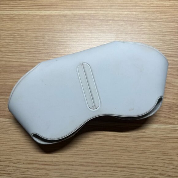 Apple AirPod Max - White with case - Picture 10 of 10